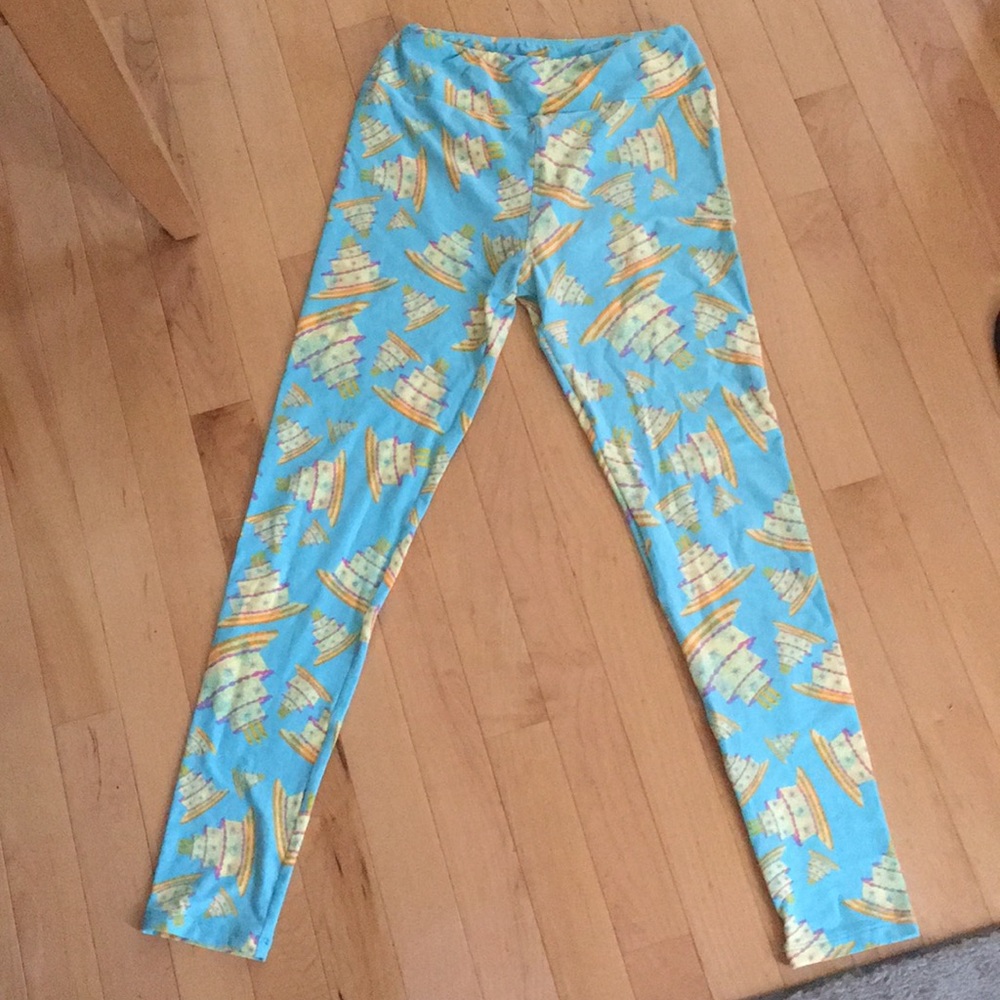 LULUROe Leggins !! One size